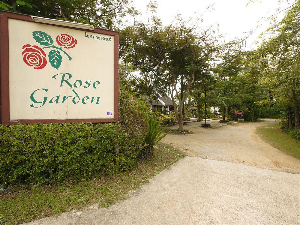 Rose Garden Samui Bungalow Plage de Lamai Extérieur photo